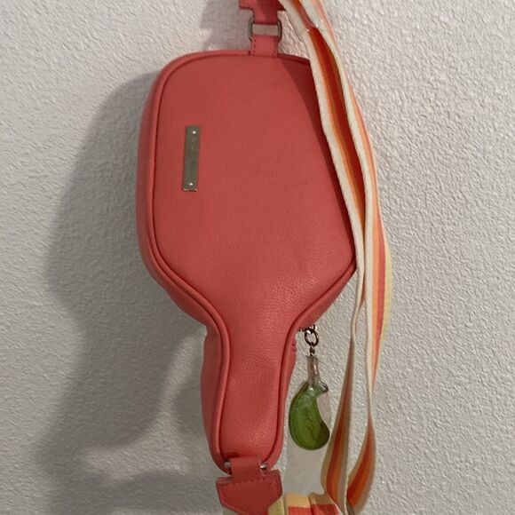 NWT- Betsey Johnson-XO pickle ball purse coral and green - Picture 5 of 8